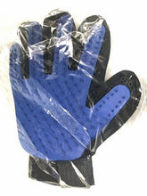 Load image into Gallery viewer, Cat gloves Pet Dog brush Cat Self Grooming shedding Glove Dog Bath Cat cleaning Supplies Pet Glove Dog Accessories
