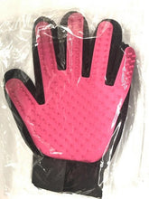 Load image into Gallery viewer, Cat gloves Pet Dog brush Cat Self Grooming shedding Glove Dog Bath Cat cleaning Supplies Pet Glove Dog Accessories
